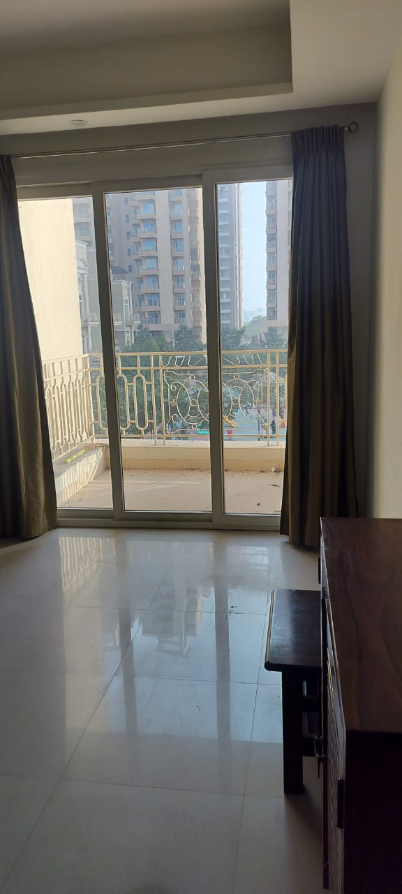 2 BHK + Study Room 1380 Sq.Ft. Apartment in Mahagun Mirabella Highrise