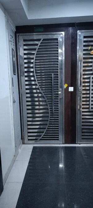 2 BHK Apartment – Exterior View View at Mahagun Mirabella Highrise, Sector 79 - for Rent