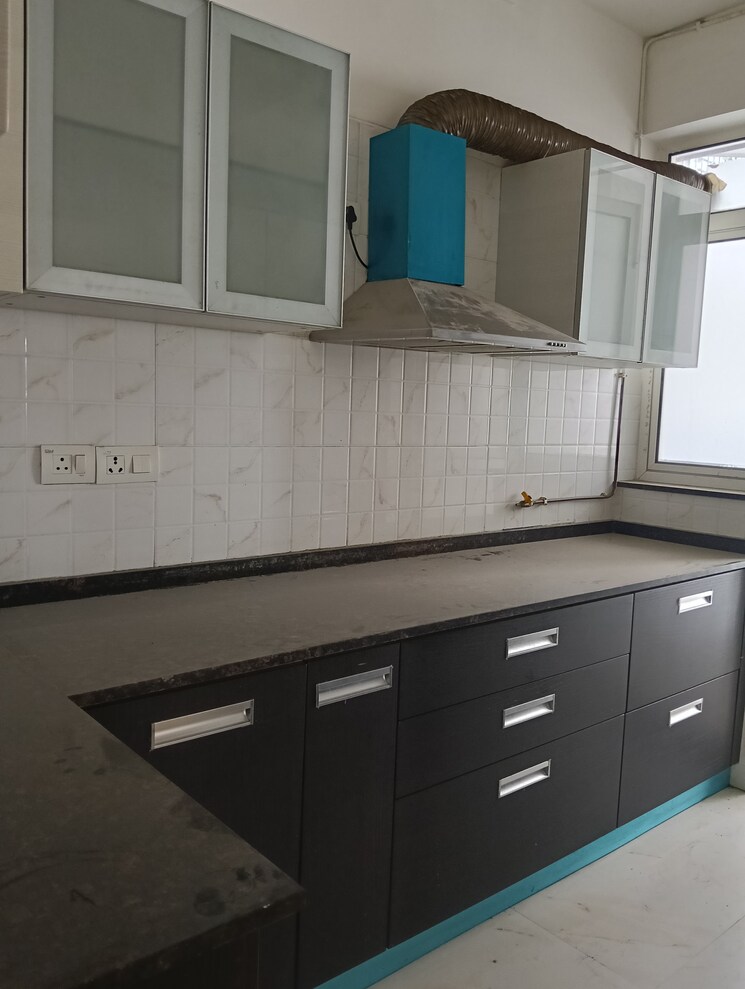 Kitchen, bestech-park-view-sanskruti 3.5 Bedroom 1995 Sq.Ft. Apartment In Sector 92 Gurgaon 9290497