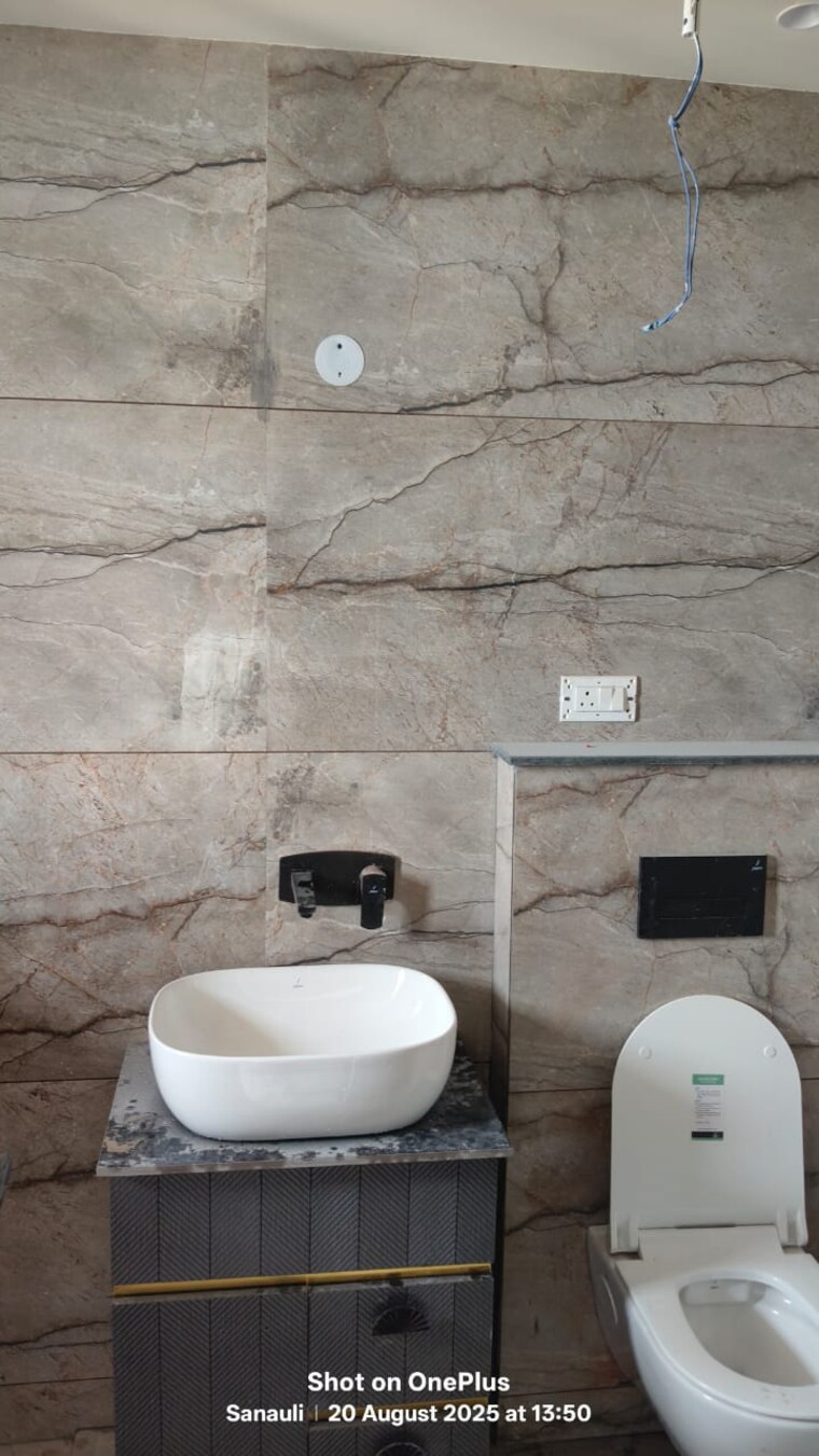 Bathroom, ms-enclave-zirakpur 4 Bedroom 3600 Sq.Ft. Penthouse In Dhakoli Zirakpur 9290488