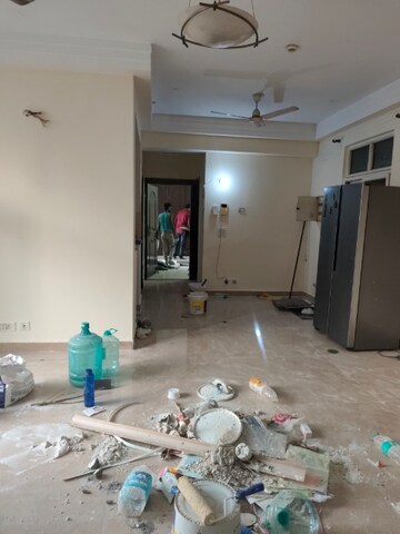 Living Room in 3 BHK Apartment at Amrapali Platinum, Sector 119 – for Rent