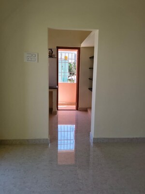 Room in 2 BHK Builder Floor at Vanagaram – for Sale