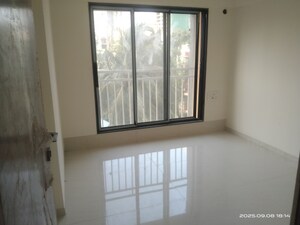 Room in 1 BHK Apartment at Chandak 34 Park Estate, Goregaon West – for Sale