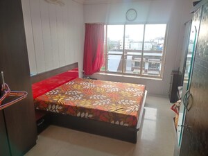 2 BHK Apartment For Rent in Bandra West