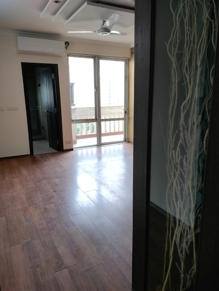 Room, dlf-westend-heights 4 Bedroom 2600 Sq.Ft. Apartment In Sector 53 Gurgaon 9290525