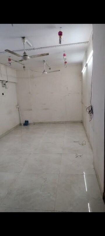 Bathroom in 1 BHK Apartment at Goregaon West View CHS, Goregaon West – for Sale