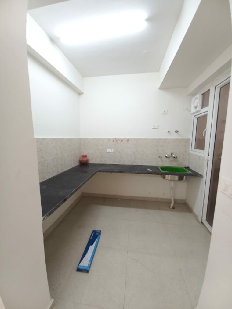 Kitchen, ninex-rmg-residency 1 Bedroom 560 Sq.Ft. Apartment In Sector 37c Gurgaon 9290751