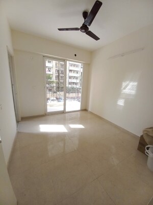 Room in 1 BHK Apartment at Ninex RMG Residency, Sector 37c – for Rent