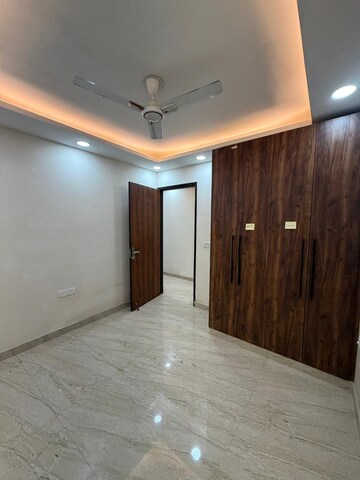 Room in 1 BHK Apartment at Palm Residency Chhatarpur, Chattarpur – for Rent