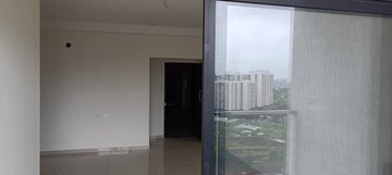 Room in 3 BHK Apartment at Kharadi – for Rent