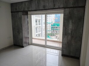 Room in 3 BHK Apartment at Lansum Etania, Gachibowli – for Rent