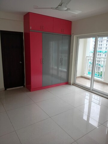 Room in 3 BHK Apartment at Lansum Etania, Gachibowli – for Rent