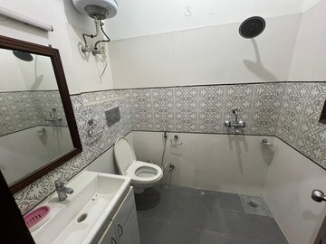 Bathroom in 3 BHK Builder Floor at Sushant Lok 2, Sector 57 – for Rent