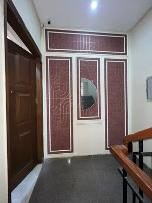 Staircase in 3 BHK Builder Floor at Sushant Lok 2, Sector 57 – for Rent