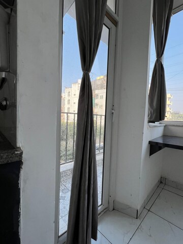 Building Lobby in 1 RK Apartment at Vipul World Floors, Sector 48 – for Rent