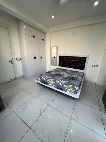 Bedroom in 1 RK Apartment at Vipul World Floors, Sector 48 – for Rent
