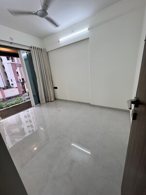 Room in 1 BHK Apartment at Kharghar – for Sale