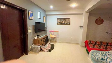 Living Room in 2 BHK Builder Floor at Sector 46 – for Rent