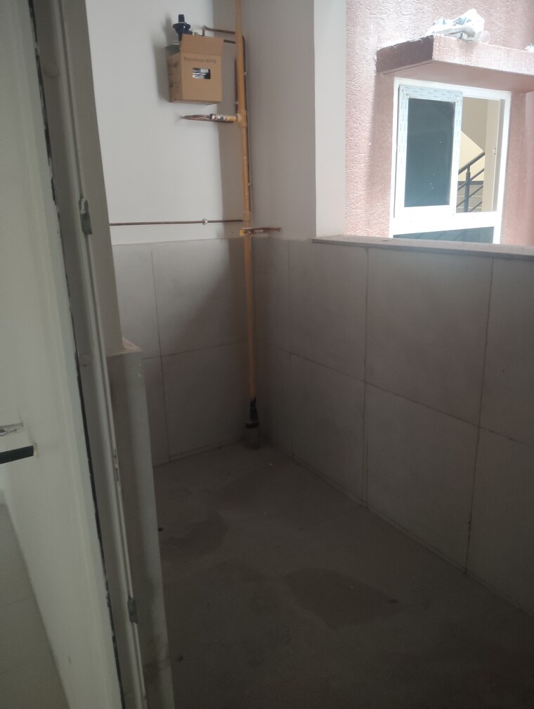 Bathroom, rajapushpa-provincia 3 Bedroom 2020 Sq.Ft. Apartment In Narsingi Hyderabad 9291285