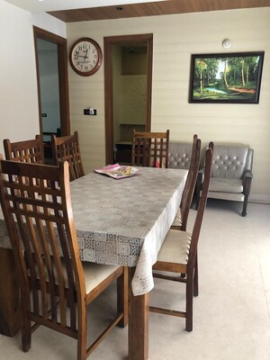 Balcony in 3 BHK Builder Floor at Sector 34 – for Rent