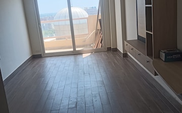1 RK Apartment For Rent in Gaur Yamuna City, Gaur Yamuna City