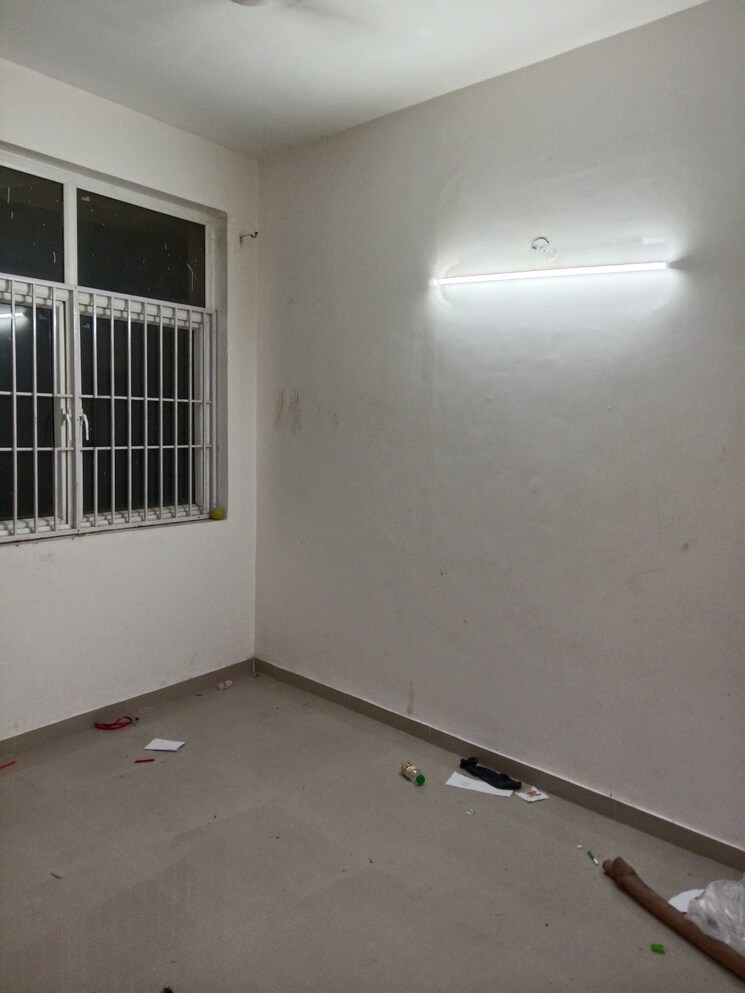 Room, mahagun-mywoods 3 Bedroom 1235 Sq.Ft. Apartment In Sector 16c Greater Noida Greater Noida 9291573