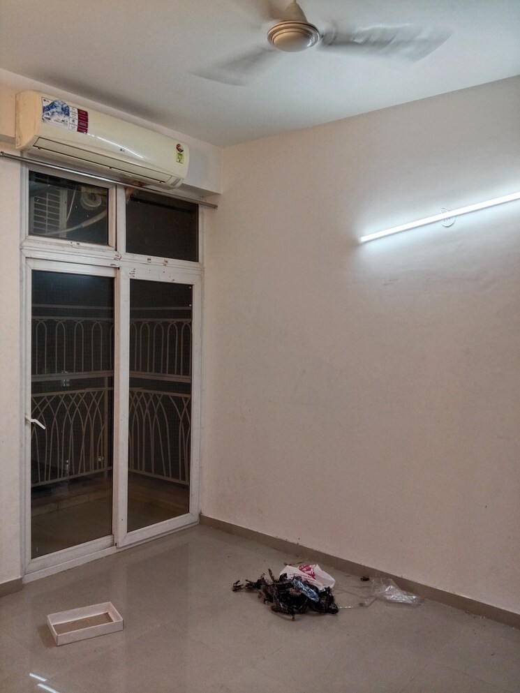 Room, mahagun-mywoods 3 Bedroom 1235 Sq.Ft. Apartment In Sector 16c Greater Noida Greater Noida 9291573