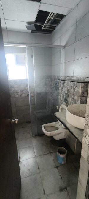 Bathroom in 3.5 BHK Apartment at Keya Spring, Bannerghatta Road – for Rent