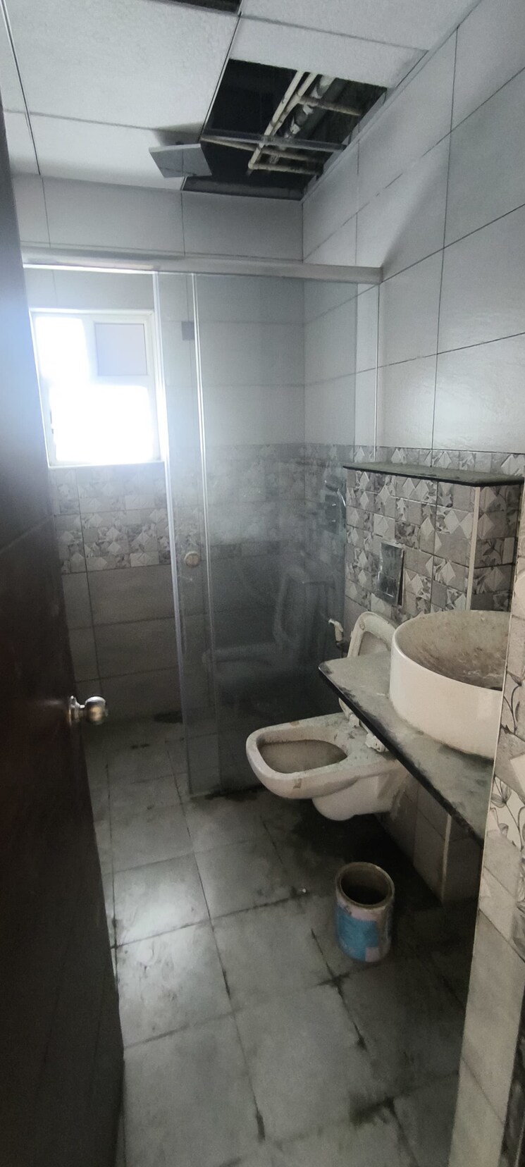 Bathroom, keya-spring 3.5 Bedroom 1920 Sq.Ft. Apartment In Bannerghatta Road Bangalore 9291578