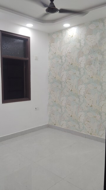 Room in 2 BHK Builder Floor at Govindpuri – for Sale