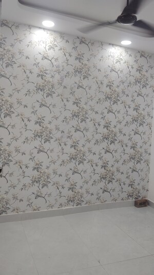 Room in 2 BHK Builder Floor at Govindpuri – for Sale