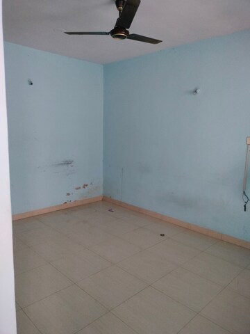 Bedroom in 1 BHK Apartment at Wadgaon Sheri – for Rent