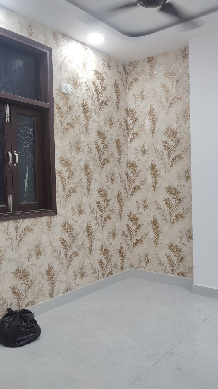 Room, govindpuri 2 Bedroom 50 Sq.Yd. Builder Floor In Govindpuri Delhi 9291614
