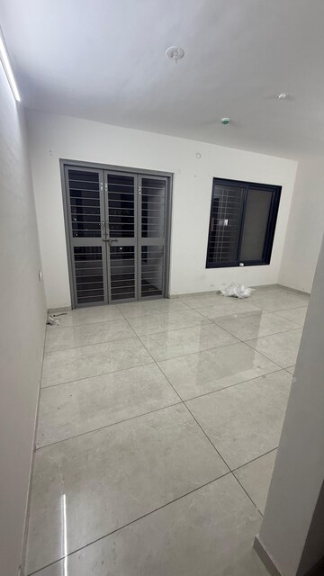 Room in 2 BHK Apartment at Mittal Sun City Ambegaon, Ambegaon Budruk – for Sale