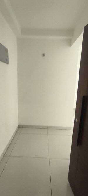 Room in 2 BHK Apartment at Keya Spring, Bannerghatta Road – for Sale