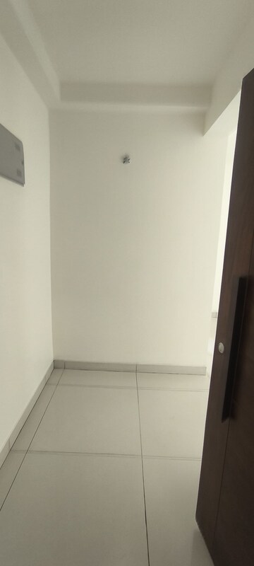Room in 2 BHK Apartment at Keya Spring, Bannerghatta Road – for Sale