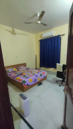 Bedroom in 3 BHK Builder Floor at White Pearl Residency, Sector 5 – for Rent