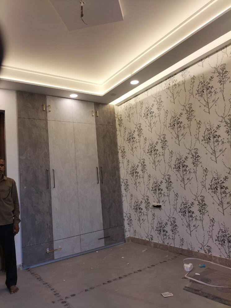 Room, sector 28 3 Bedroom 200 Sq.Yd. Builder Floor In Sector 28 Gurgaon 9291719