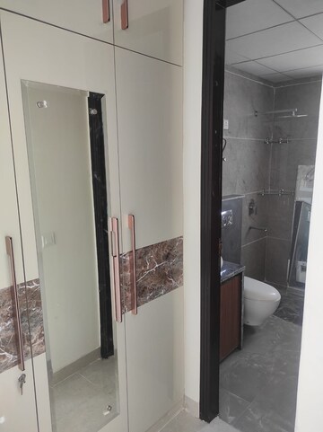 Bathroom in 4 BHK Builder Floor at Surya CGHS, Sector 43 – for Rent