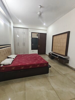 Bedroom in 2 BHK Builder Floor at Ansal Sushant Lok I, Sector 43 – for Rent