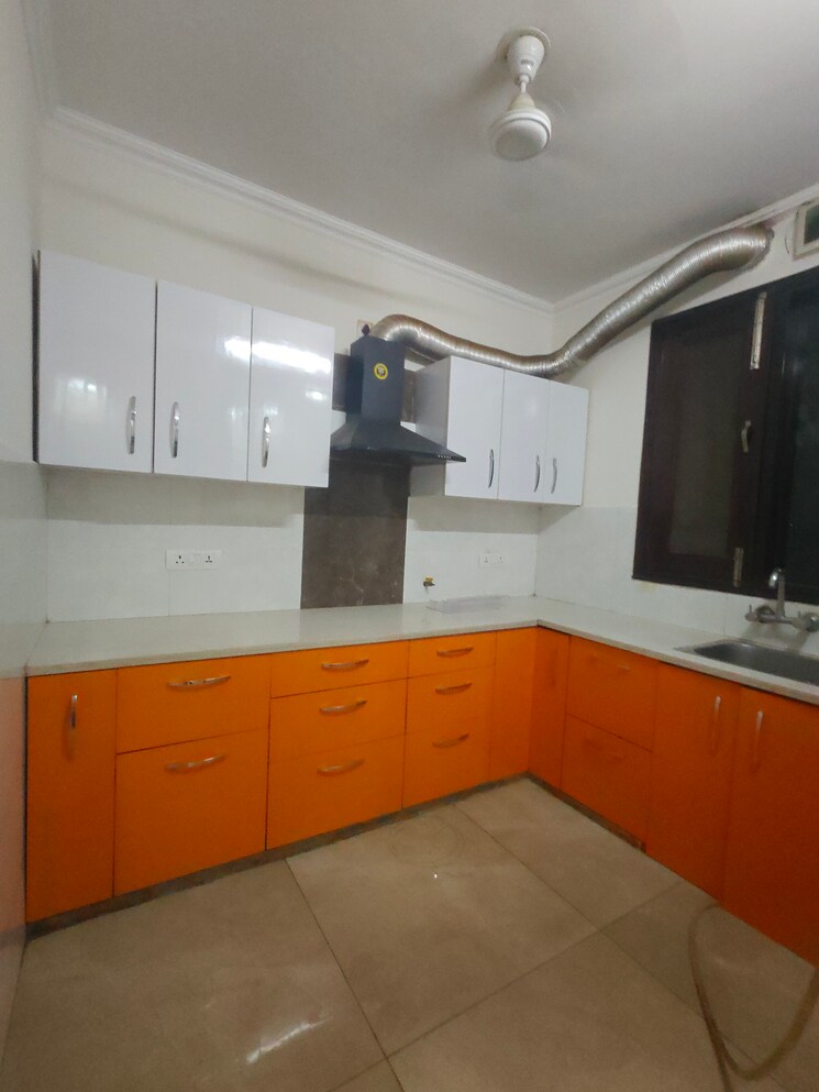 Kitchen, ansal-sushant-lok-i 2 Bedroom 300 Sq.Yd. Builder Floor In Sector 43 Gurgaon 9291727