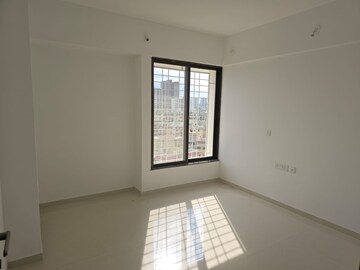 Room in 2 BHK Apartment at ARV Uthville, Kharadi – for Rent