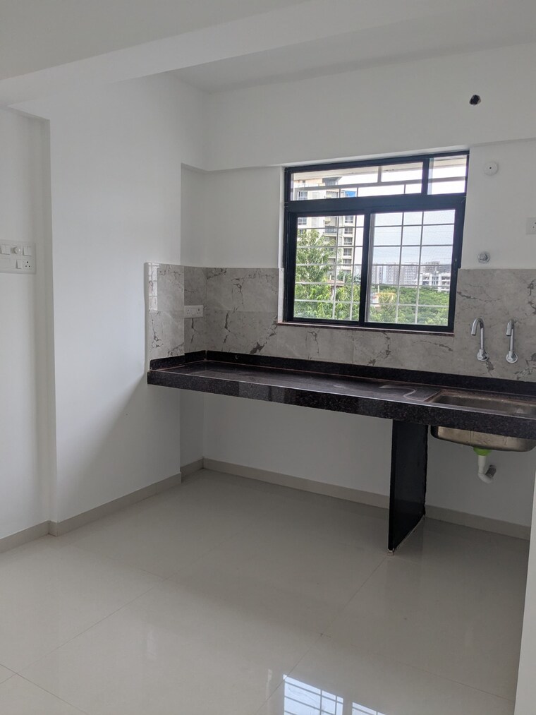 Kitchen, arv-uthville 1 Bedroom 500 Sq.Ft. Apartment In Kharadi Pune 9291746