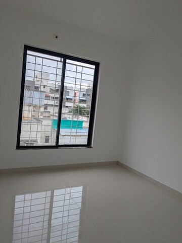 Room in 1 BHK Apartment at ARV Uthville, Kharadi – for Rent