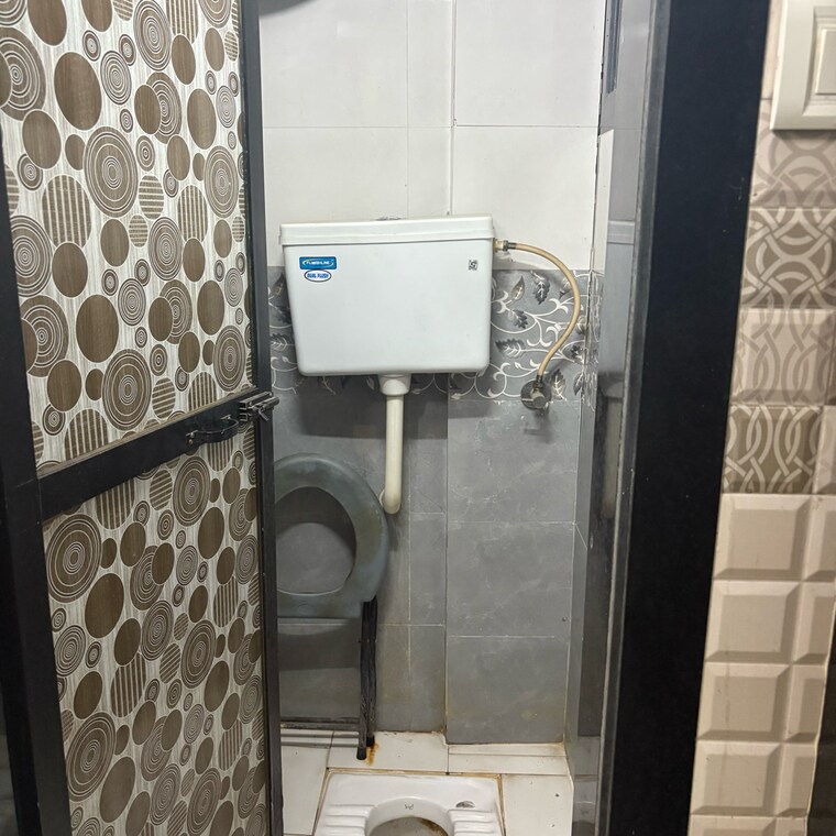 Bathroom, shree-gurudutt-chs 1 Bedroom 400 Sq.Ft. Apartment In Seawoods Sector 46 Navi Mumbai 9291759
