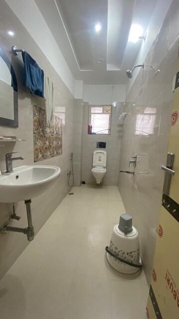 Bathroom in 3 BHK Apartment at Rajarhat Road – for Rent