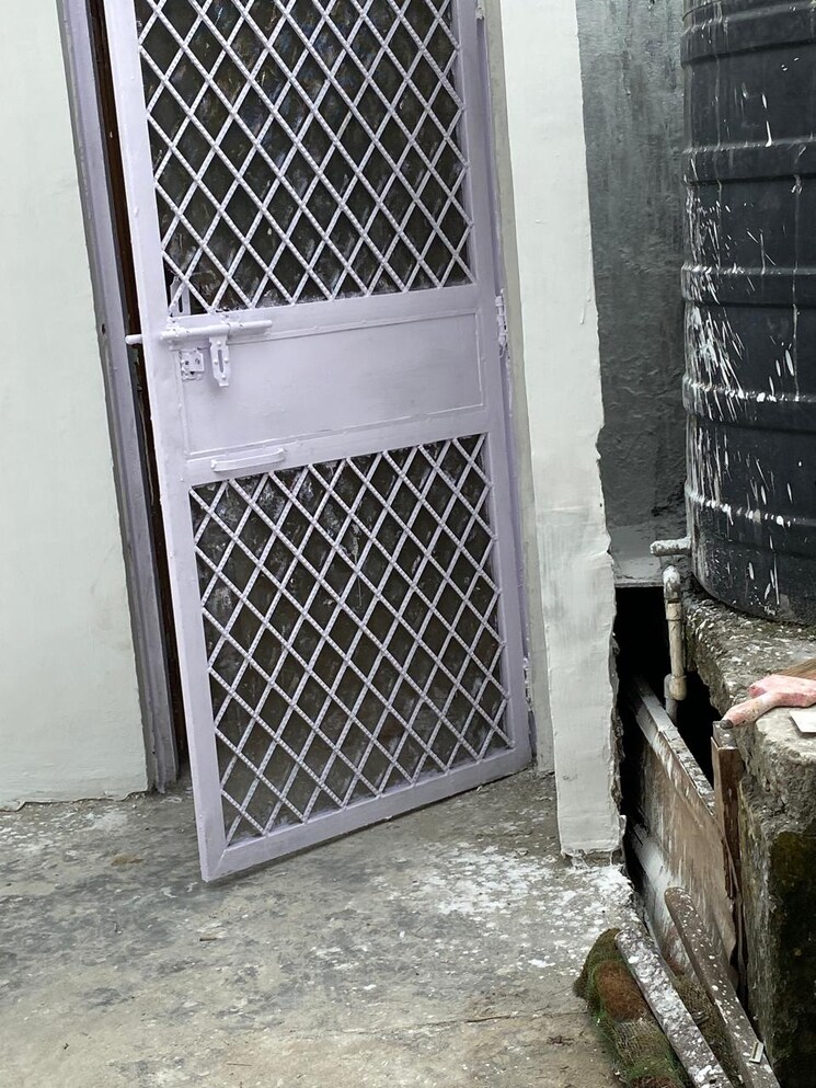 Other, mayur vihar 2.5 Bedroom 750 Sq.Ft. Apartment In Mayur Vihar Delhi 9291780