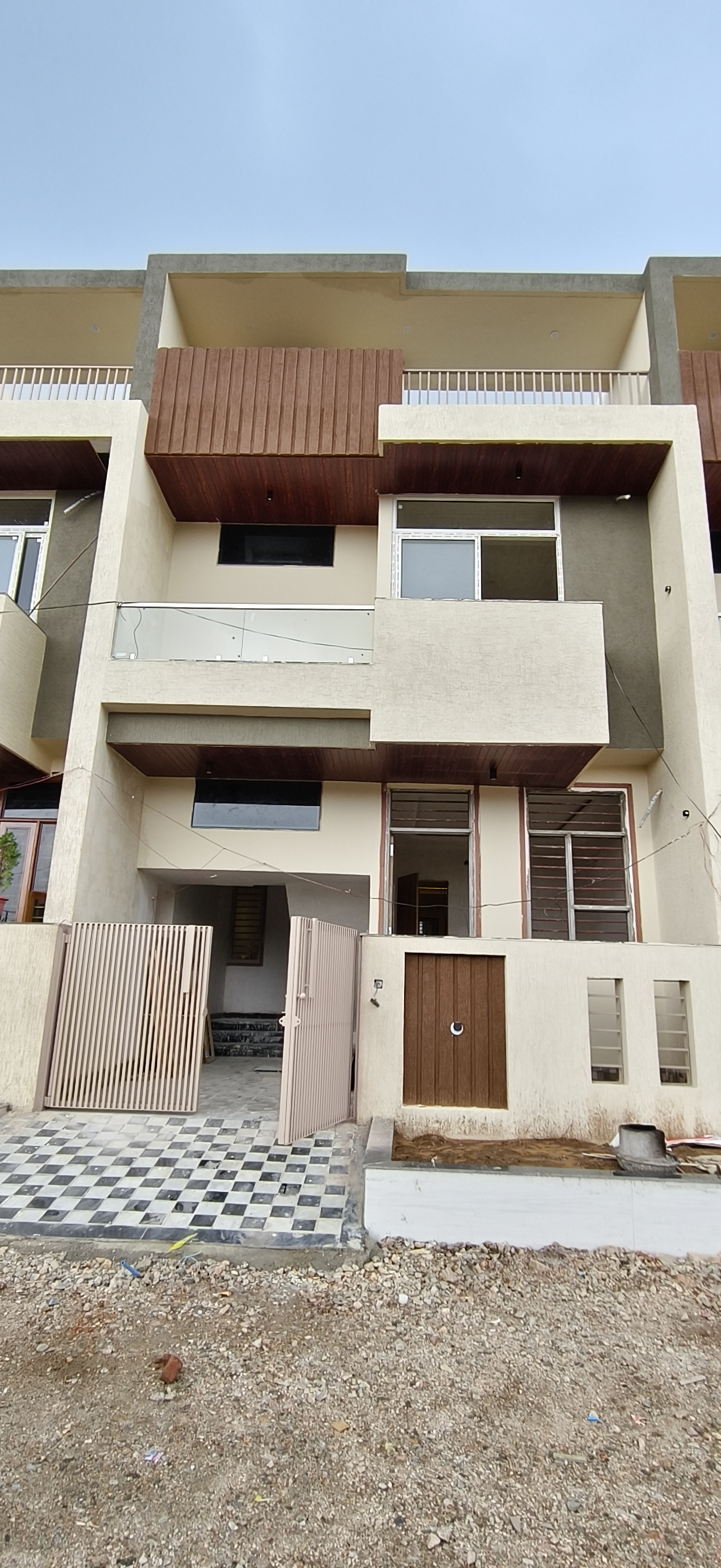 4 BHK + Pooja Room,Study Room Villa For Sale in Shiksha Vihar Skit Colleg