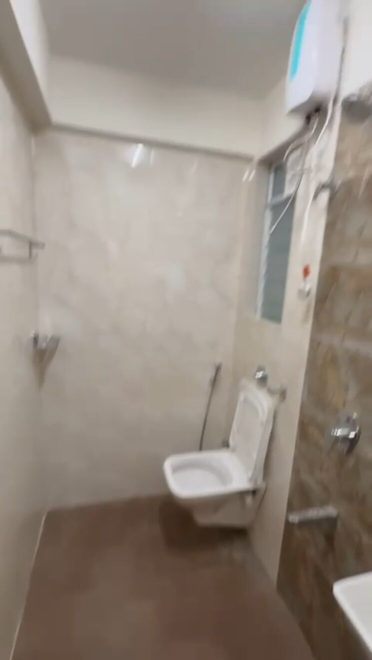 Bathroom, adityaraj-central 1 Bedroom 430 Sq.Ft. Apartment In Ghatkopar East Mumbai 9291789