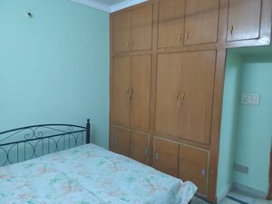 Room in 1 BHK Independent House at Gomti Nagar – for Rent